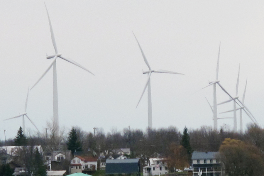 Wolfe Island wind farm.  Photo by Nicole Kleinsteuber