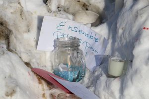 candles outside mosquew